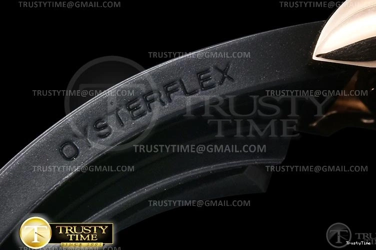 1107 Chic ROLDYT0299D – Daytona 116515LN 939